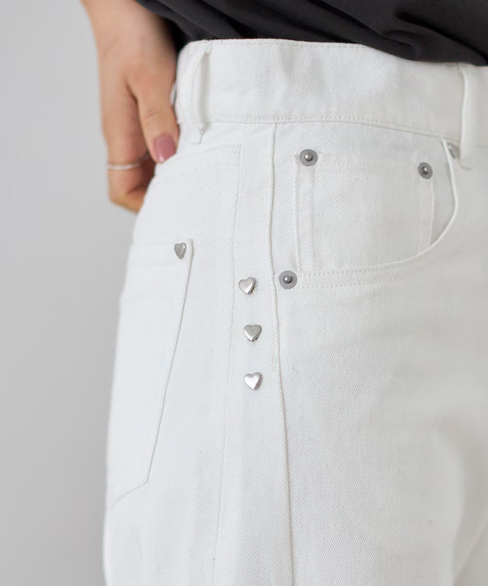 [March 11, 12:00 release] Heart Studs Curvy Denim / Wide Silhouette
