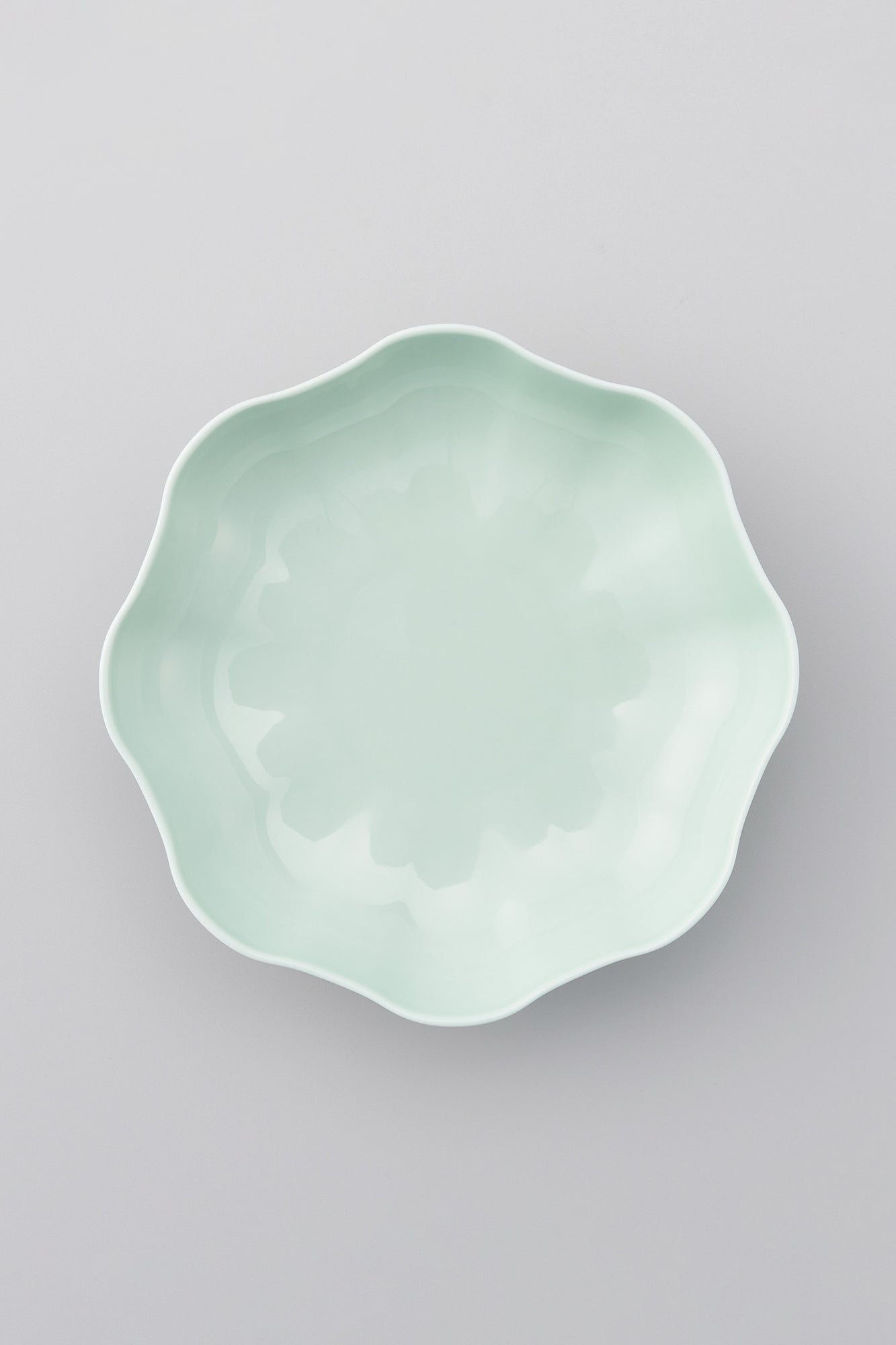 PORCELAIN POTTERY BOWL LARGE
