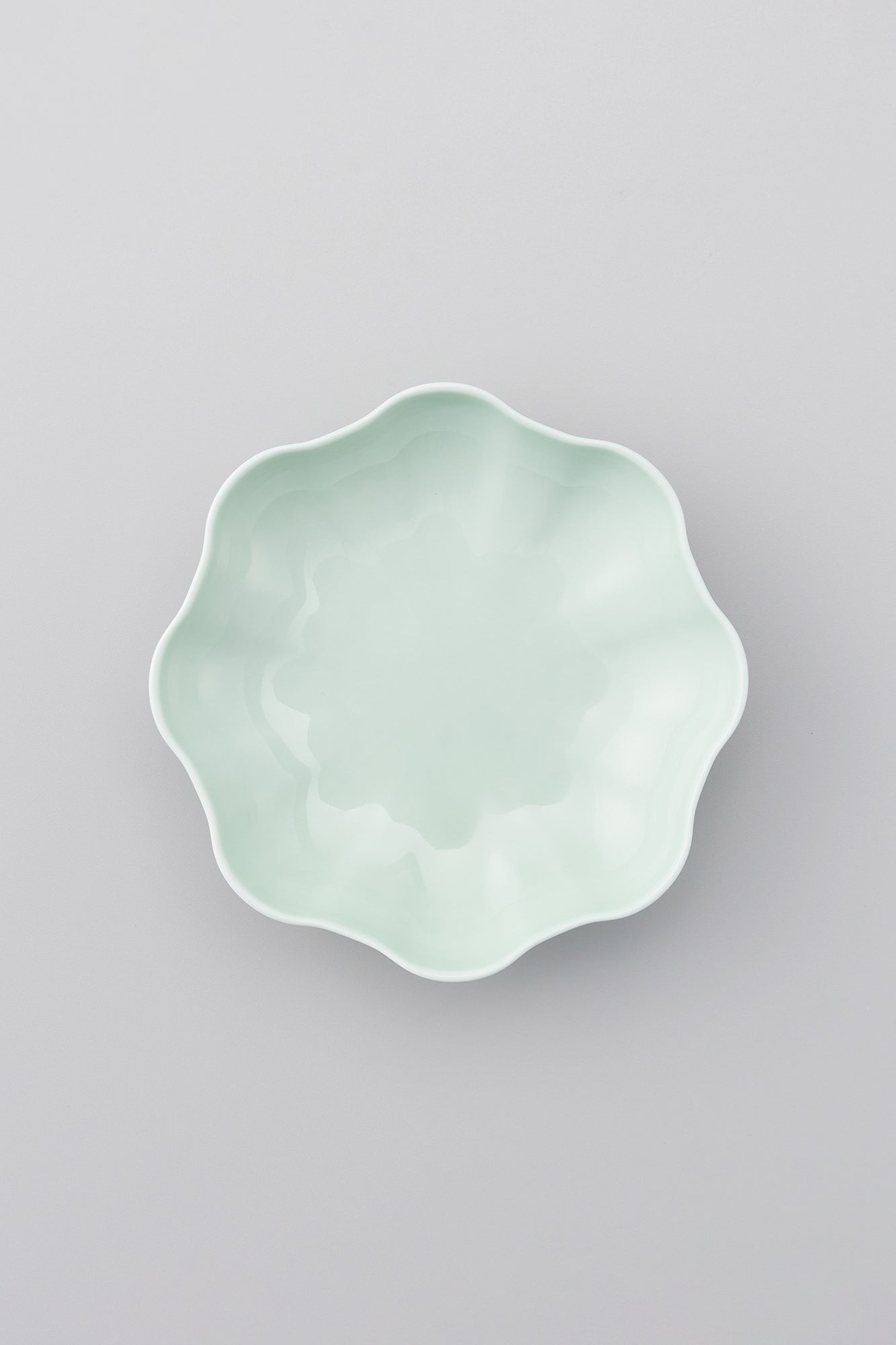 PORCELAIN POTTERY BOWL MEDIUM