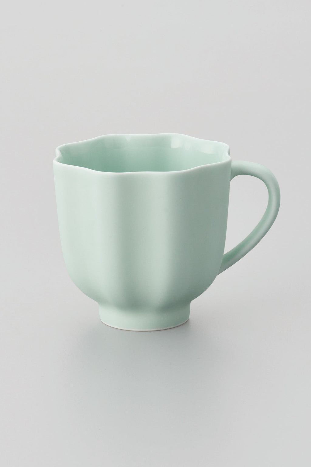 PORCELAIN POTTERY TEA MUG - CLEARLY AQUA