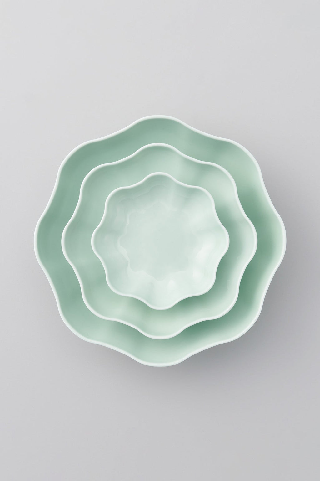 PORCELAIN POTTERY BOWL LARGE