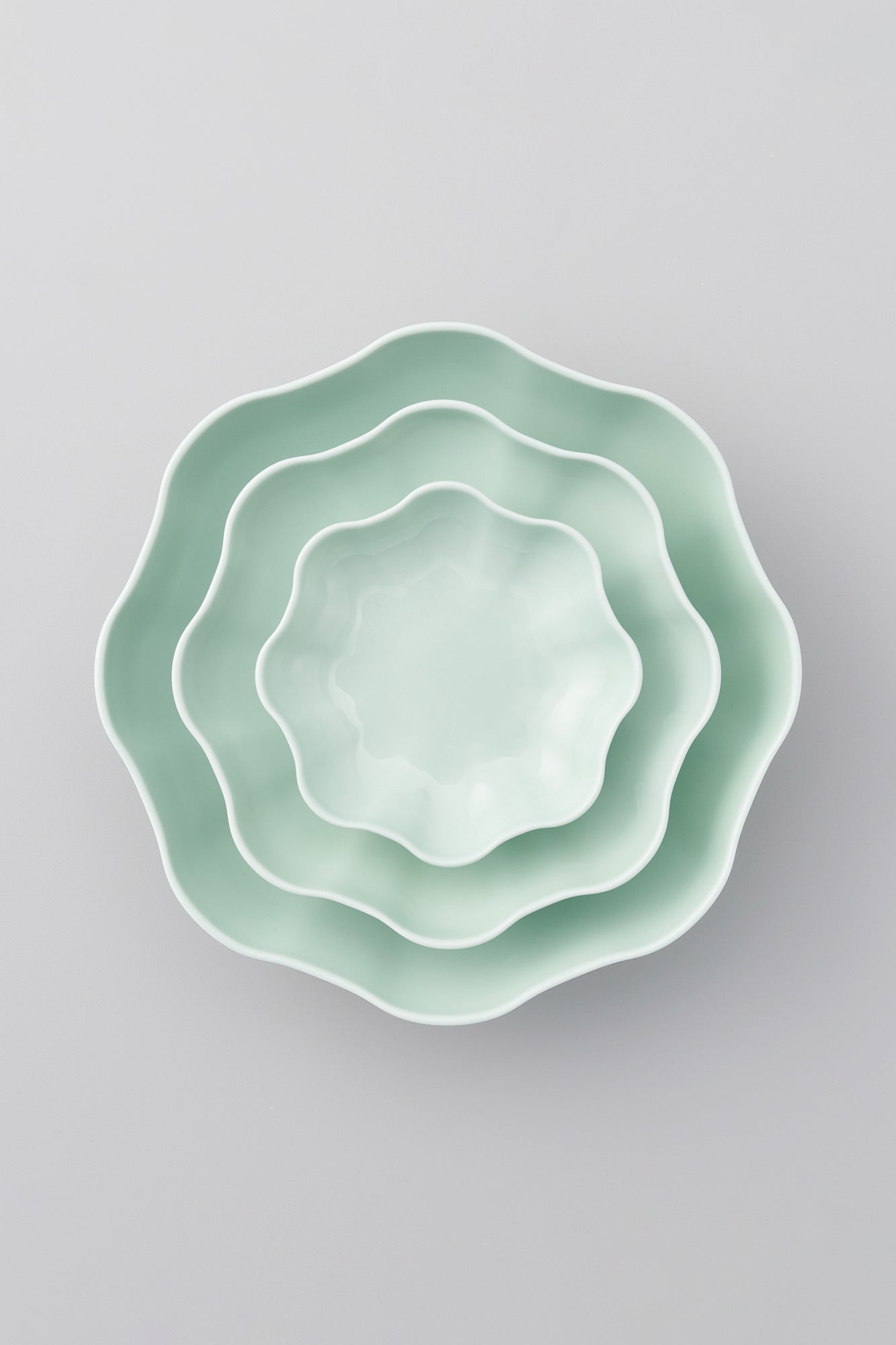 PORCELAIN POTTERY BOWL LARGE