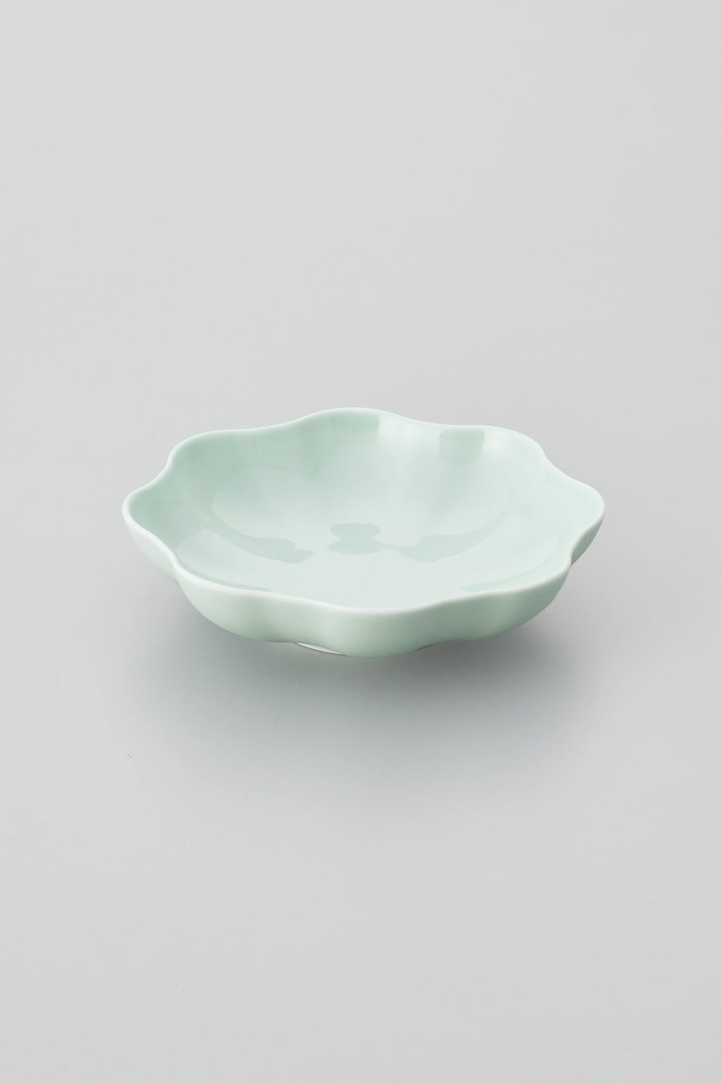 PORCELAIN POTTERY BOWL MEDIUM - CLEARLY AQUA