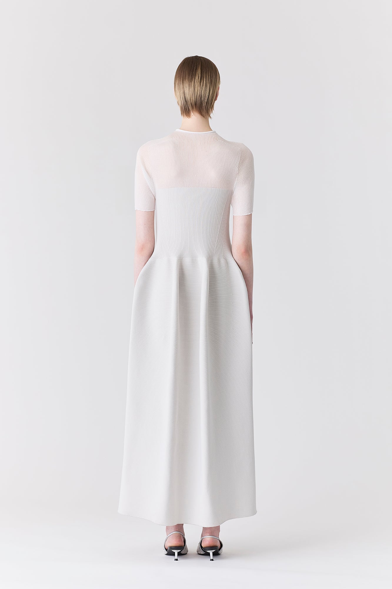 POTTERY LUCENT DECOLLETAGE SHORT SLEEVE DRESS