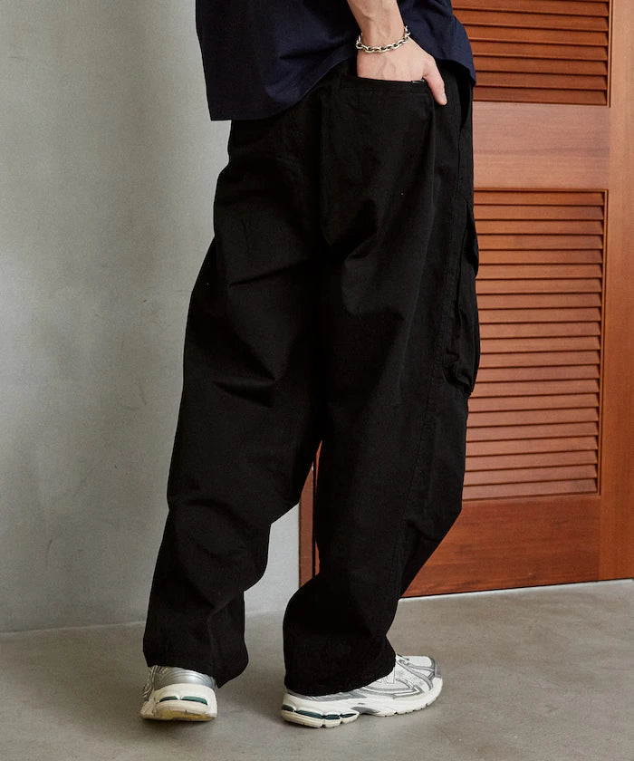 LOVE POP STUDIO Chino Cargo Pants Limited Edition