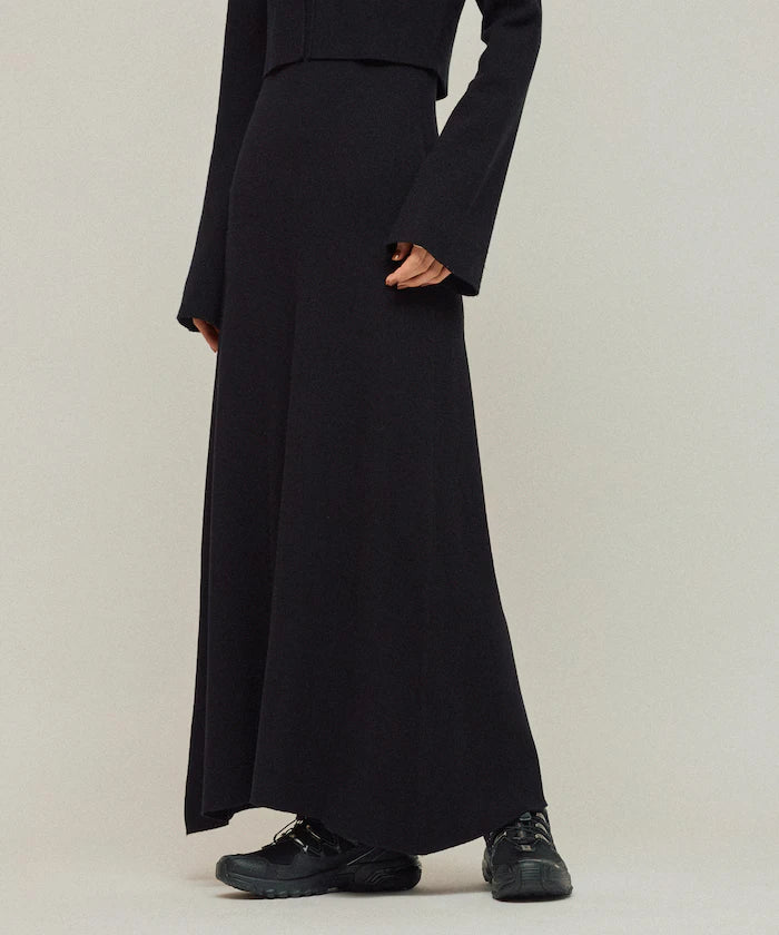 Functional Fabric Silk Blend Knit Ensemble Dress / Anti-Pill / Machine Washable