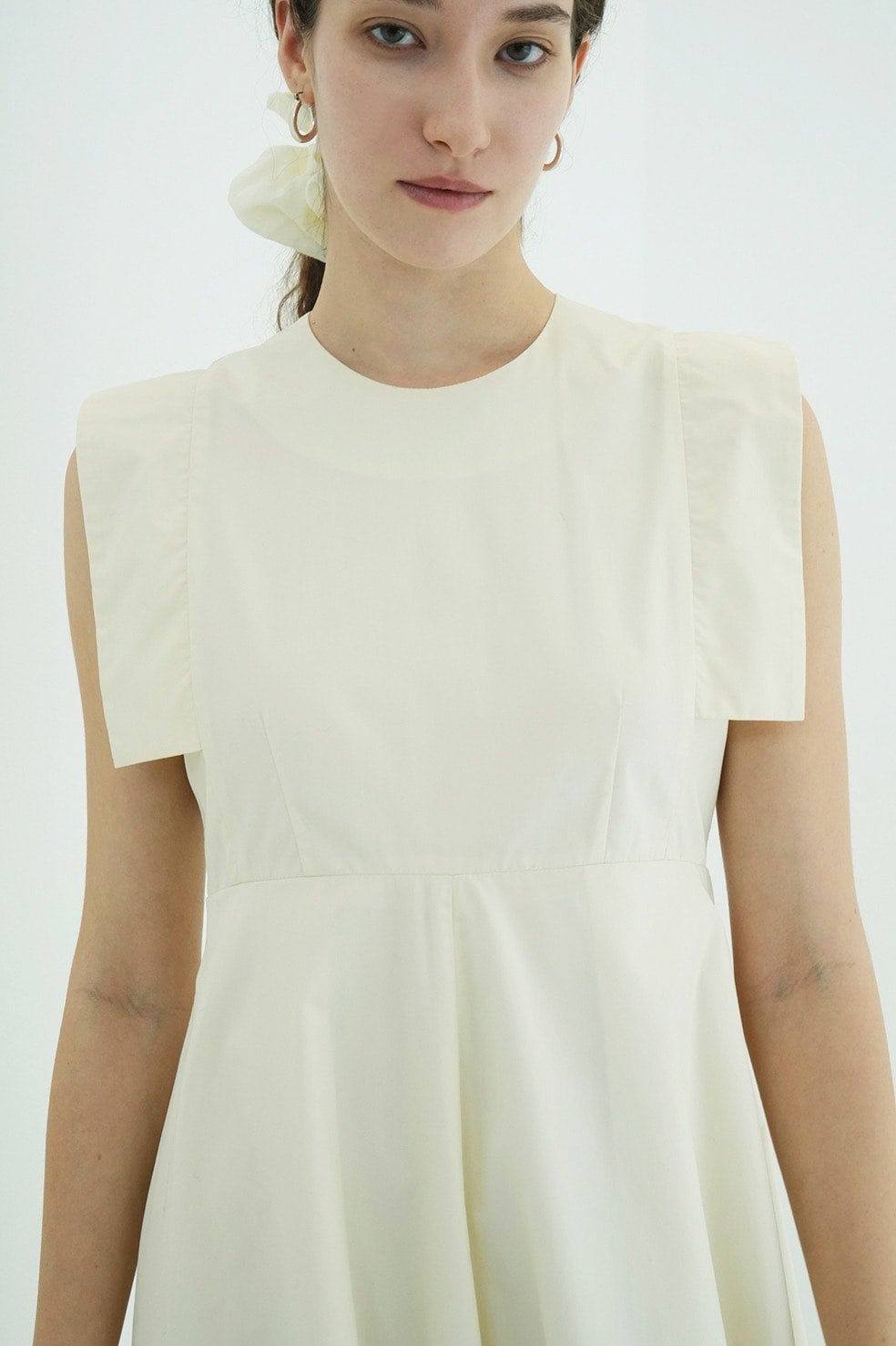SQUARE SLEEVE ONEPIECE