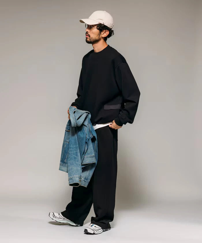 <New Color Added> Side Pocket Spindle Cardboard Crew Neck Sweatshirt