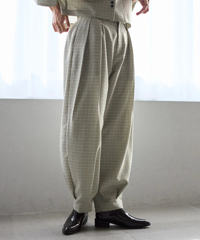 Karamichikku Kābī Pants / Setup Compatible