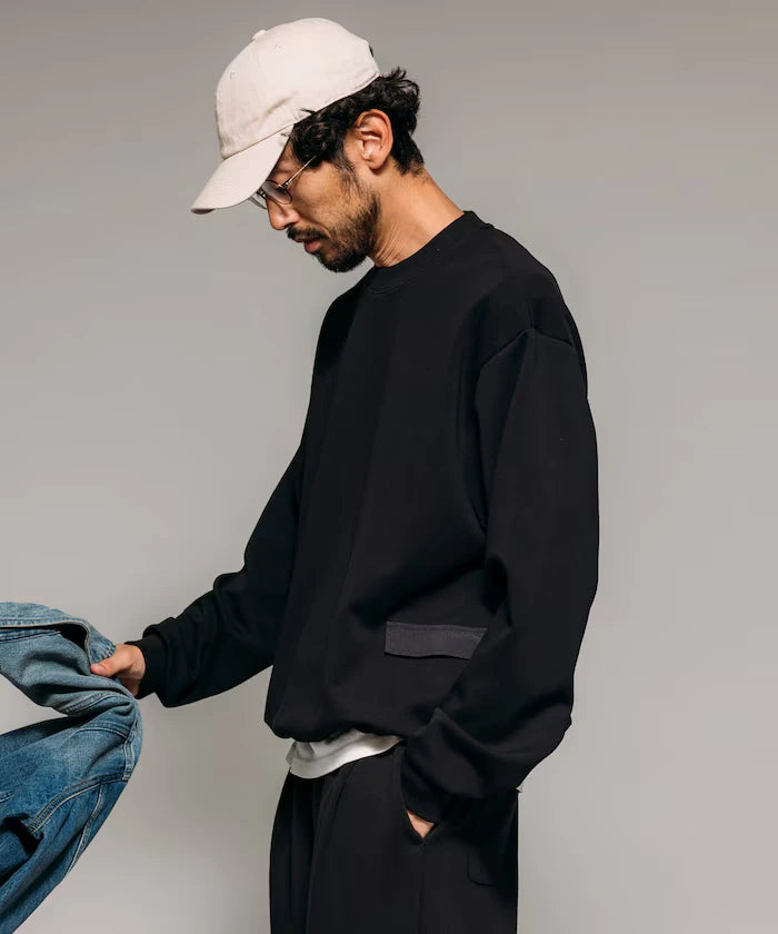 <New Color Added> Side Pocket Spindle Cardboard Crew Neck Sweatshirt