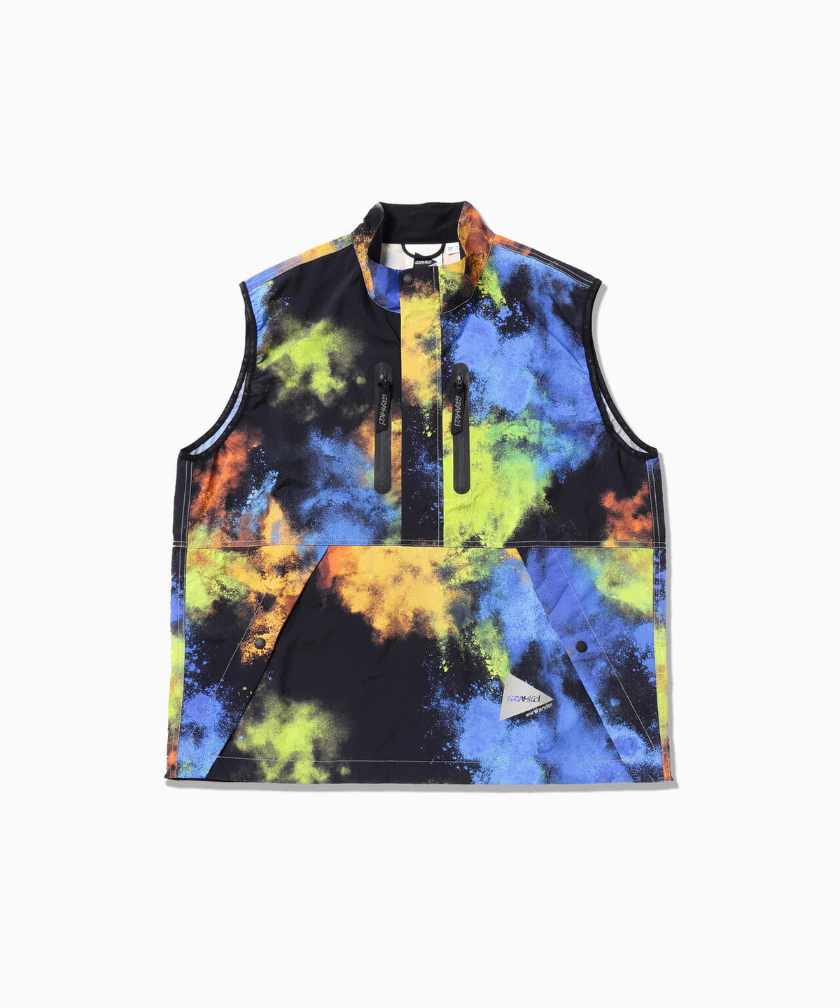Gramicci × and wander  brushed nylon vest