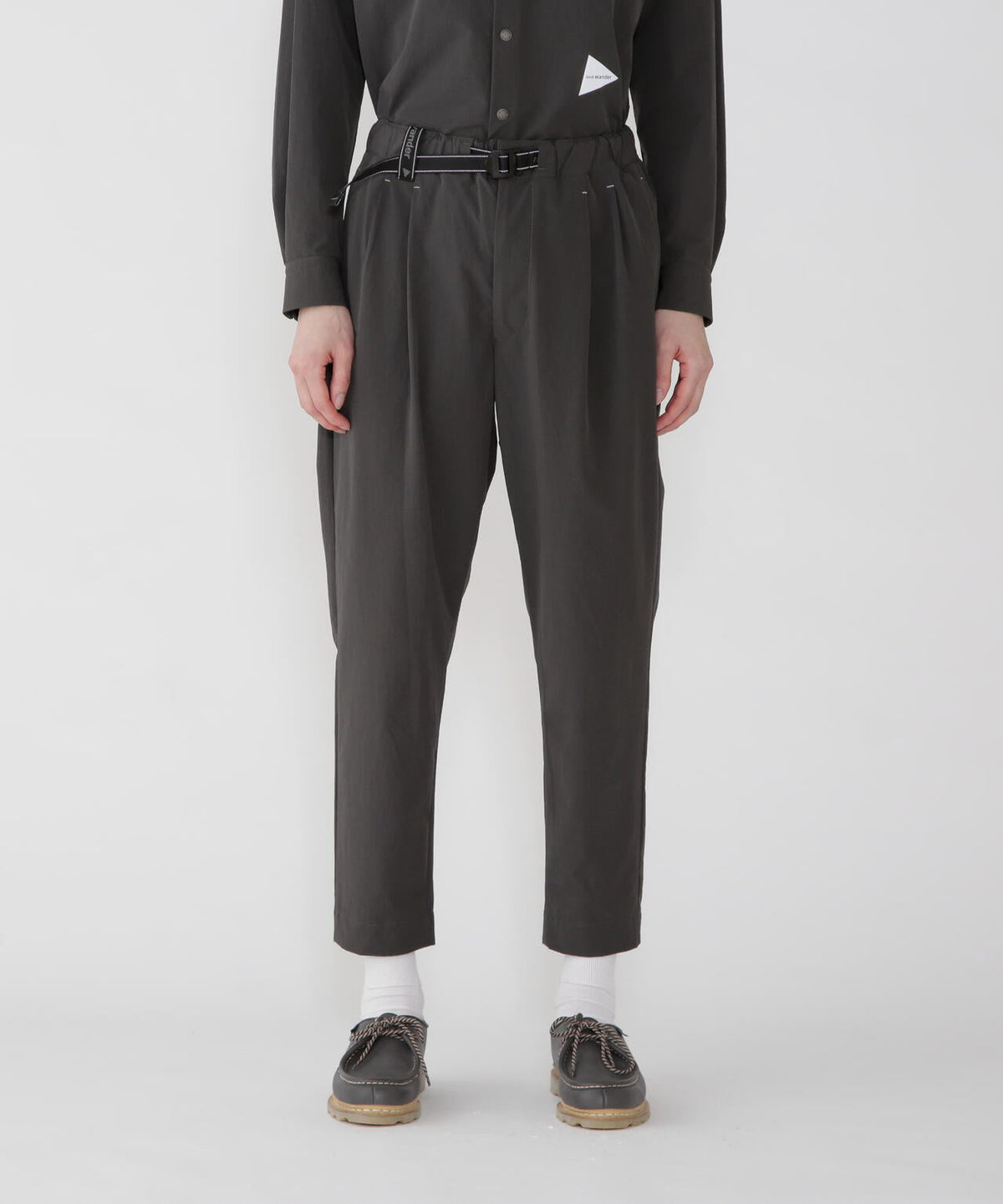 light w cloth pants
