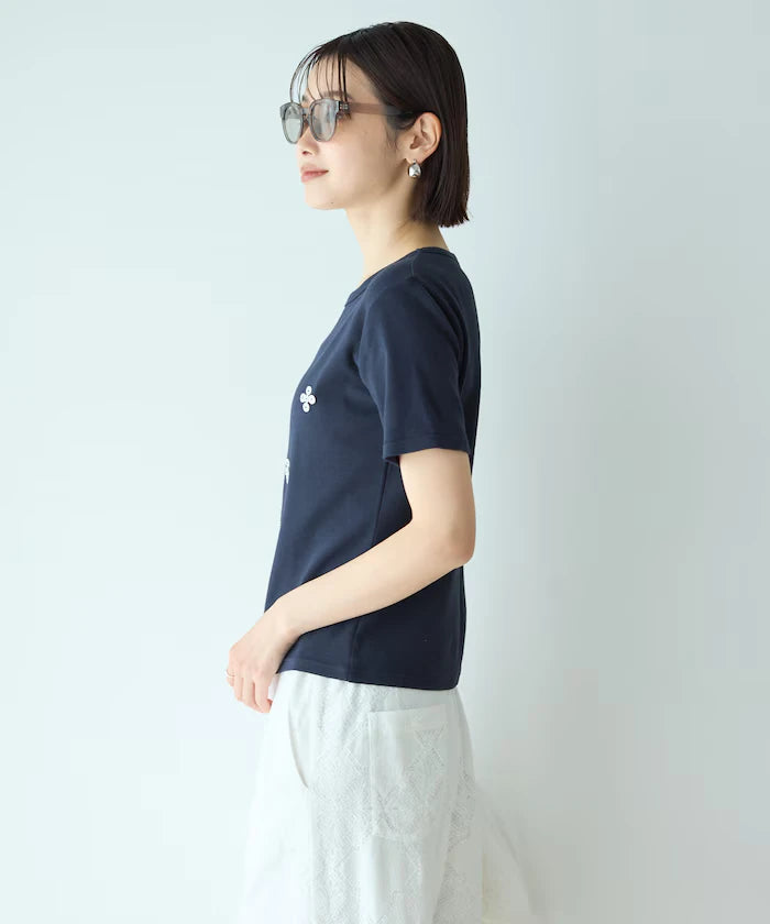 Shell Button Flower Motif Cotton Modal T-Shirt