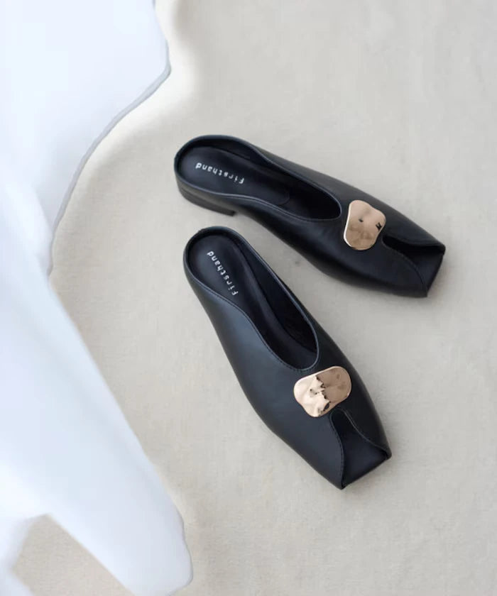 Nuance Plate Open Toe Shoes