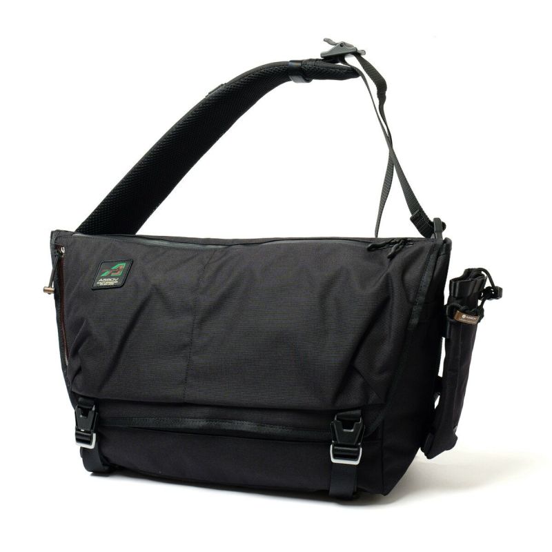 330×1100D CORDURA STANDARD SERIES MESSENGER / BLACK