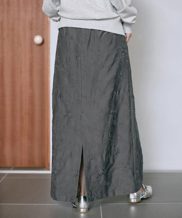 Flower Embroidery I-Line Easy Skirt