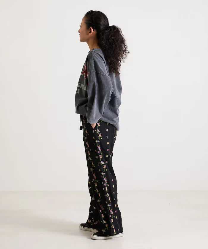 Dobby Floral Embroidery x Lace Pants
