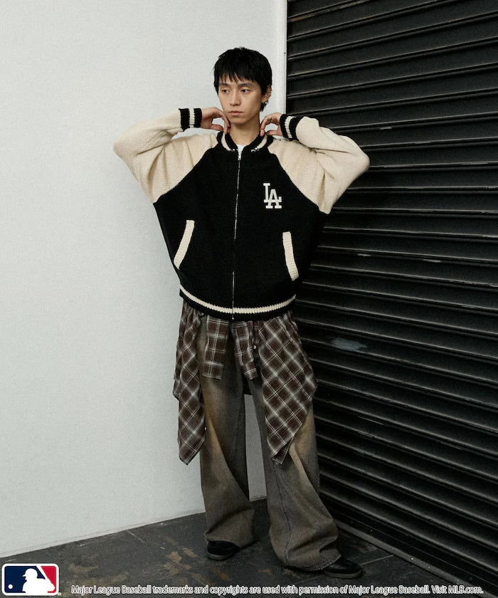 Custom ZIP KNIT CARDIGAN