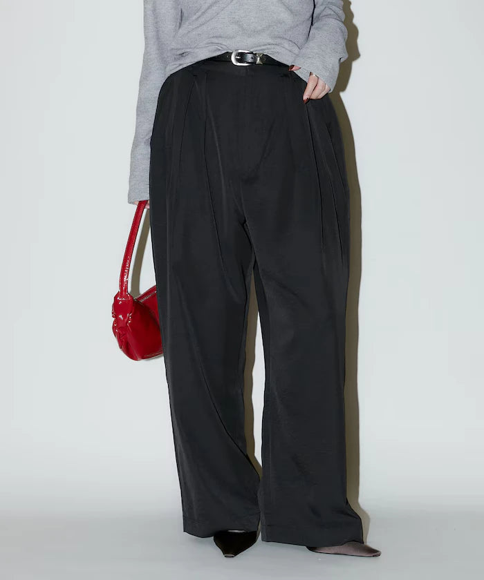 Color Tuck Slacks Pants Limited Release