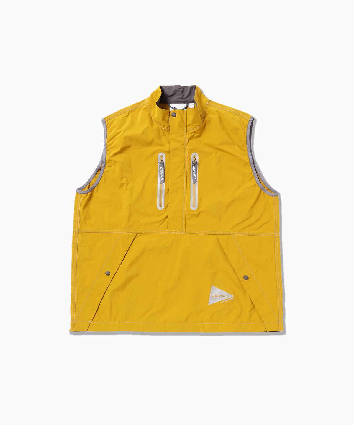 Gramicci × and wander  brushed nylon vest