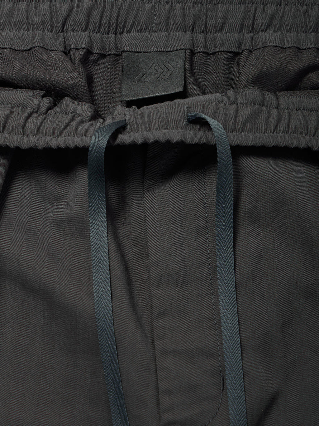 W's TECH EASY SHORTS HERRINGBONE