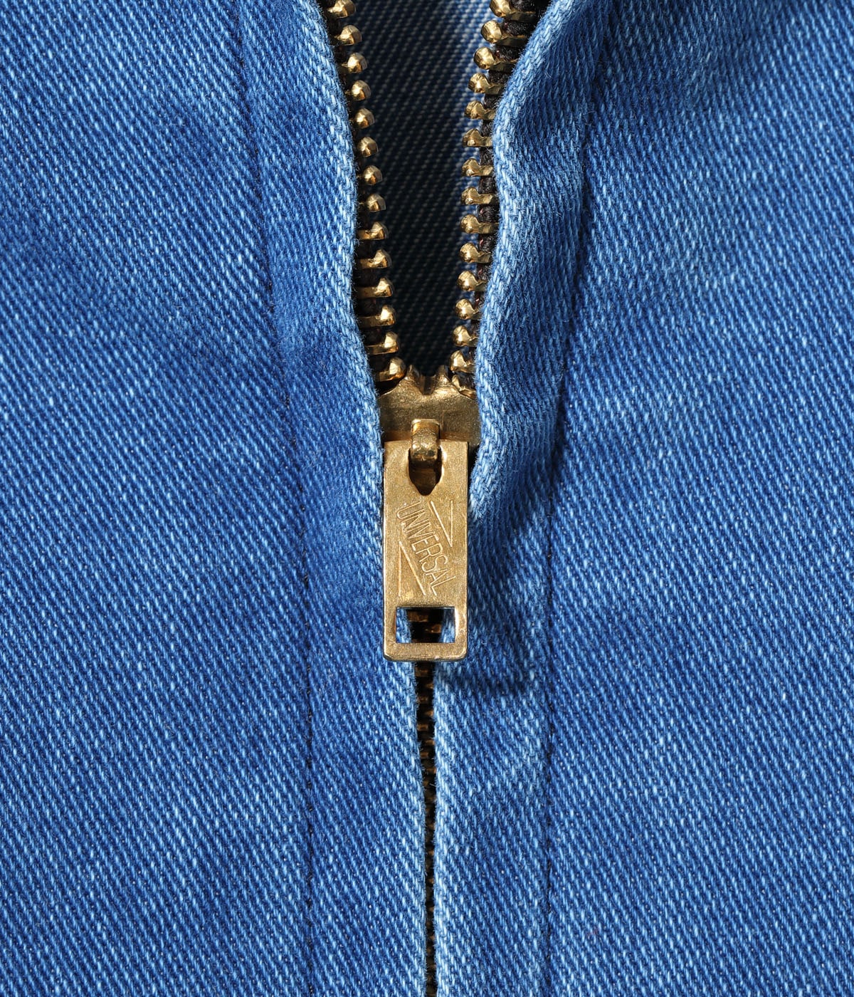 MODUCT CHINO DENIM SCRAB SHIRT with CRACK PRINT AGING MODEL