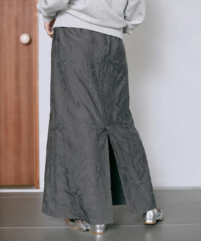 Flower Embroidery I-Line Easy Skirt