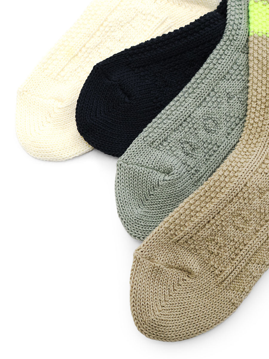56本 Cable Knit Neonline Socks