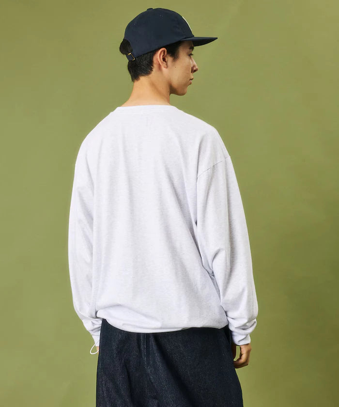 FREAK'S STORE for BEACH & FES Relax Fit One Point Logo Spindle Long Sleeve T-Shirt