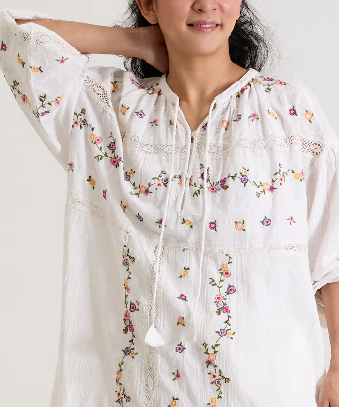 Dobby Floral Embroidery x Lace Dress