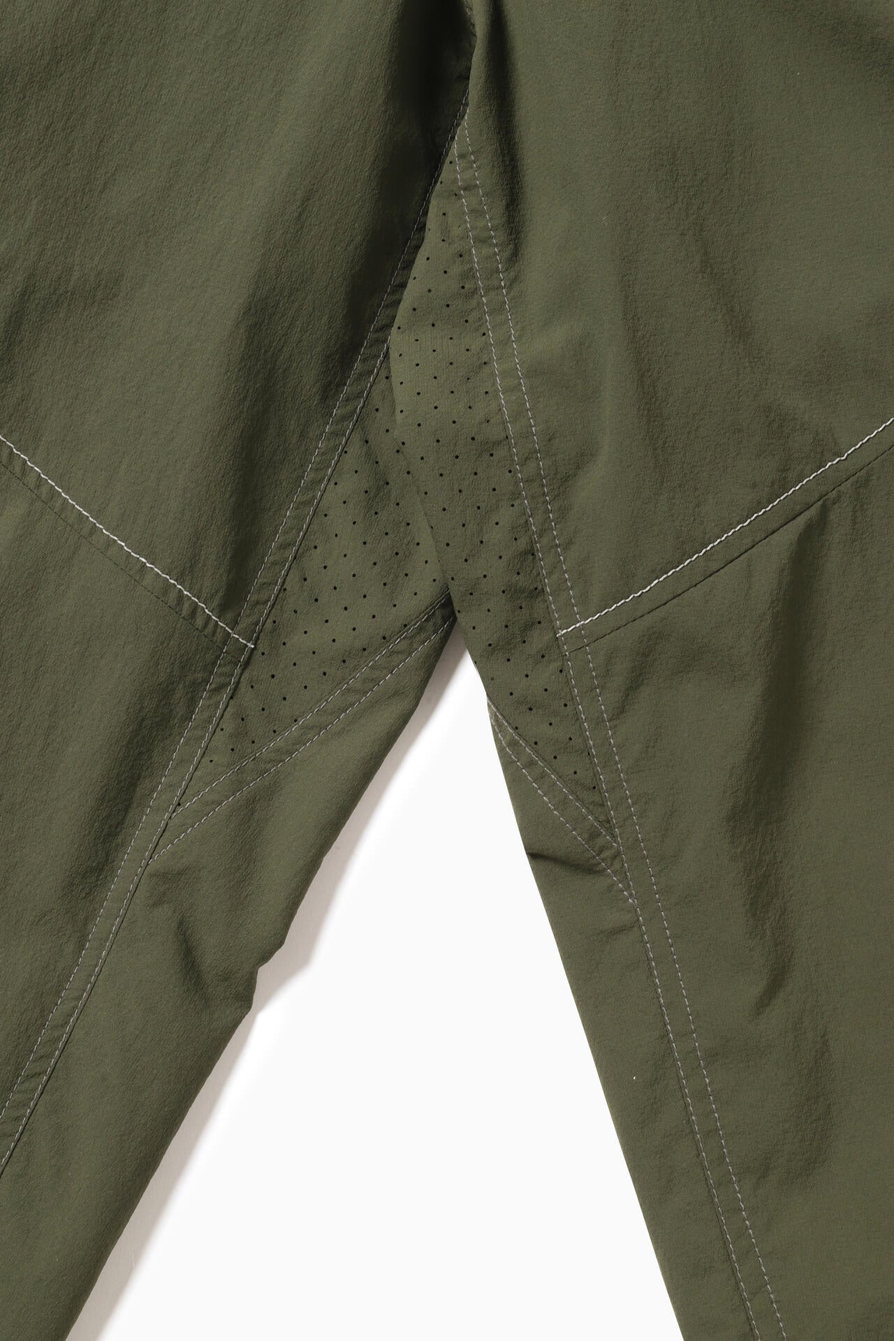 stretch rip pants