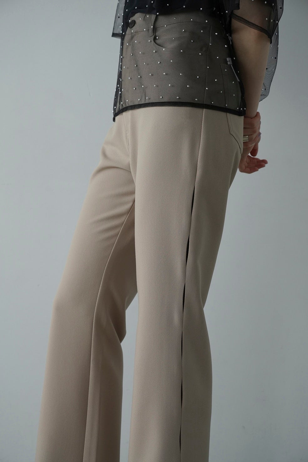 SIDE HOLE BELL BOTTOM PANTS