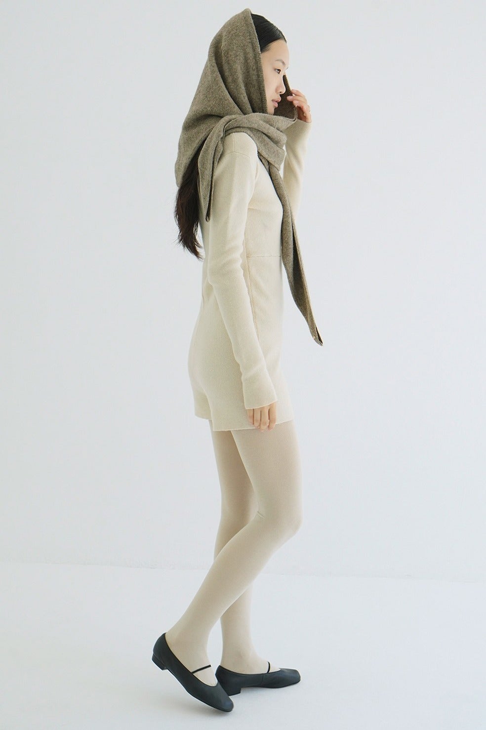 WOOL SHORT KNIT ALL IN ONE