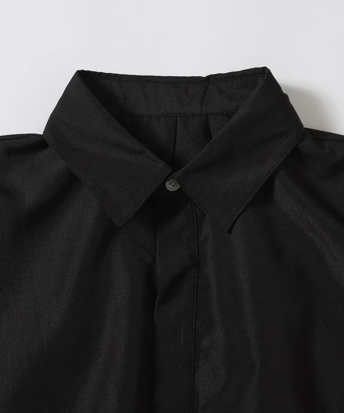 Switch Short Sleeve Hem Code Blouse