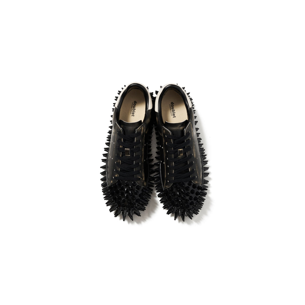 SPIKY LEATHER SNEAKER