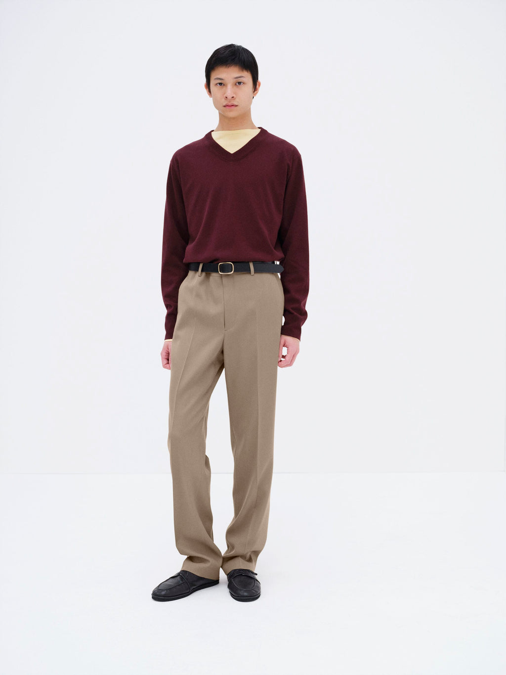 LIGHT WOOL MAX GABARDINE SLACKS