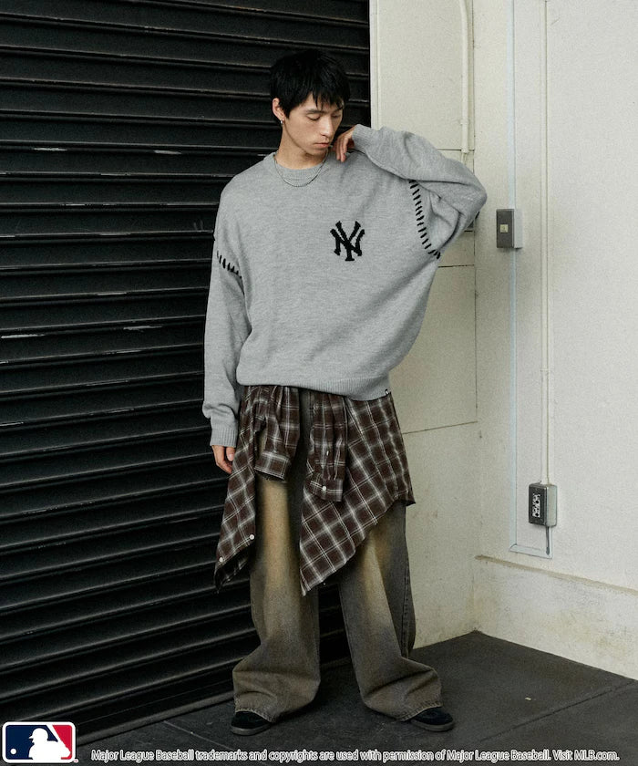 Custom Stitch Knit Pullover