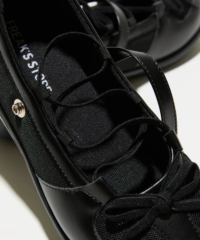 Lace-up ballet shoes