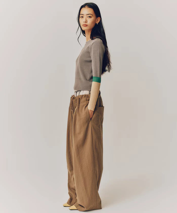 Functional material silk blend color block knit pullover / anti-pill / machine washable