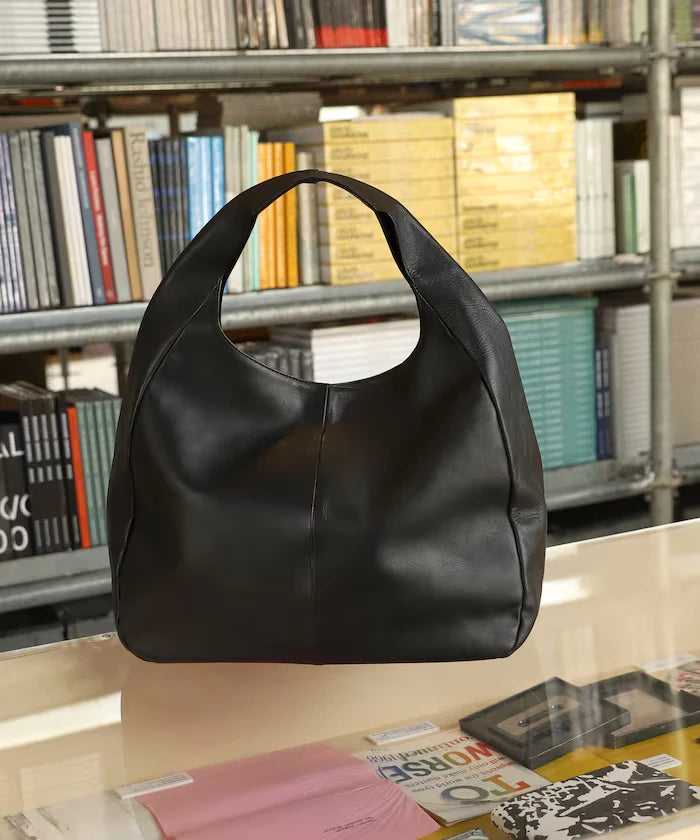 Leather Handbag / One Handle Handbag / Cowhide / Water-Repellent Leather / A4 Compatible