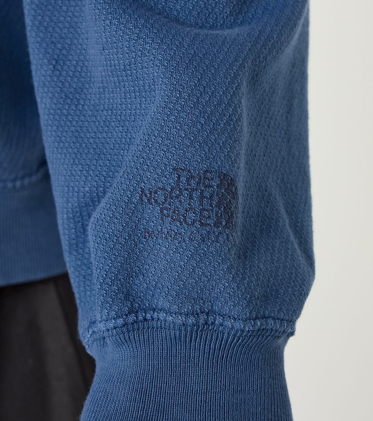 Garment Dyed Field Half Zip