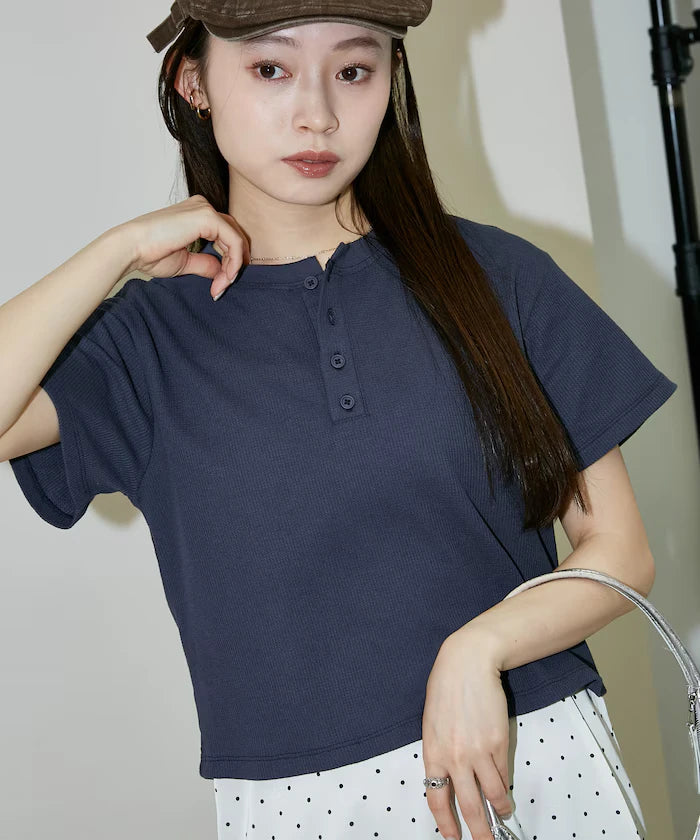Light Waffle Henley Neck T-Shirt Limited Edition