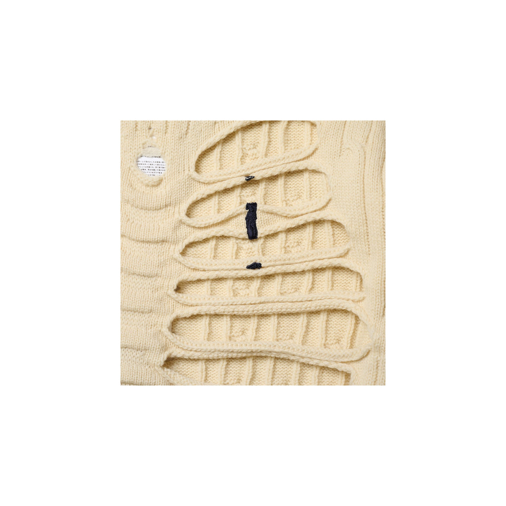 RIB CAGE CABLE KNIT VEST：IVORY