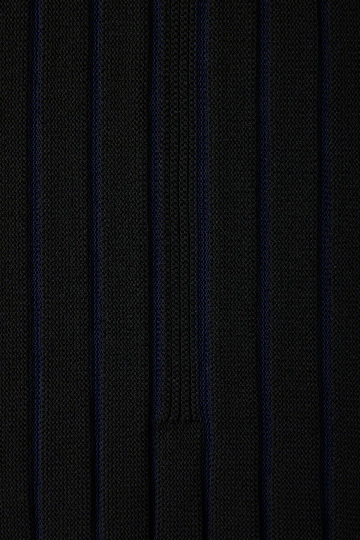 LOUVER STAND-UP COLLAR BLOUSON