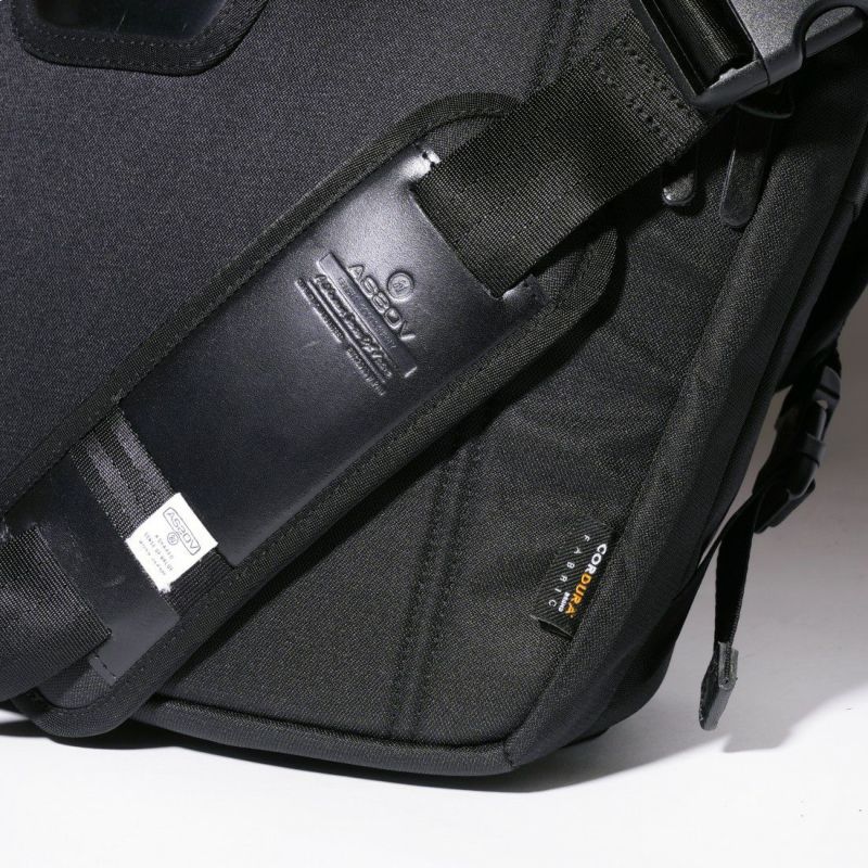 CORDURA DOBBY 305D MESSENGER BAG/BLACK