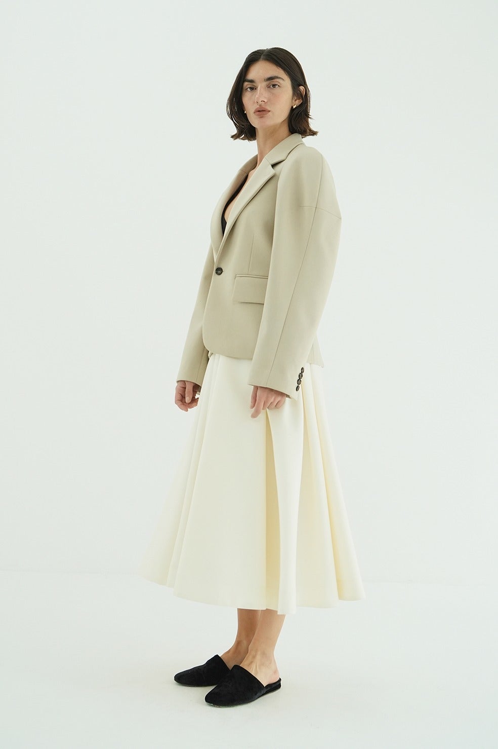 VOLUME FLARE SKIRT