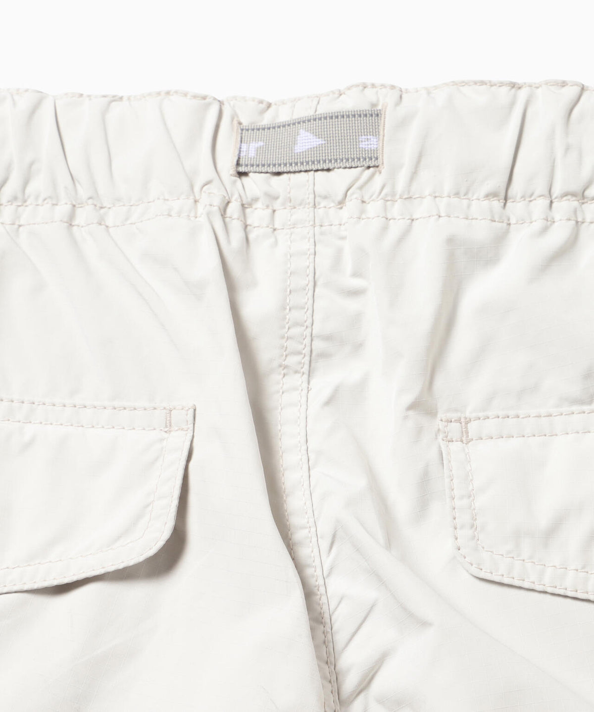 oversized cargo short pants (M)