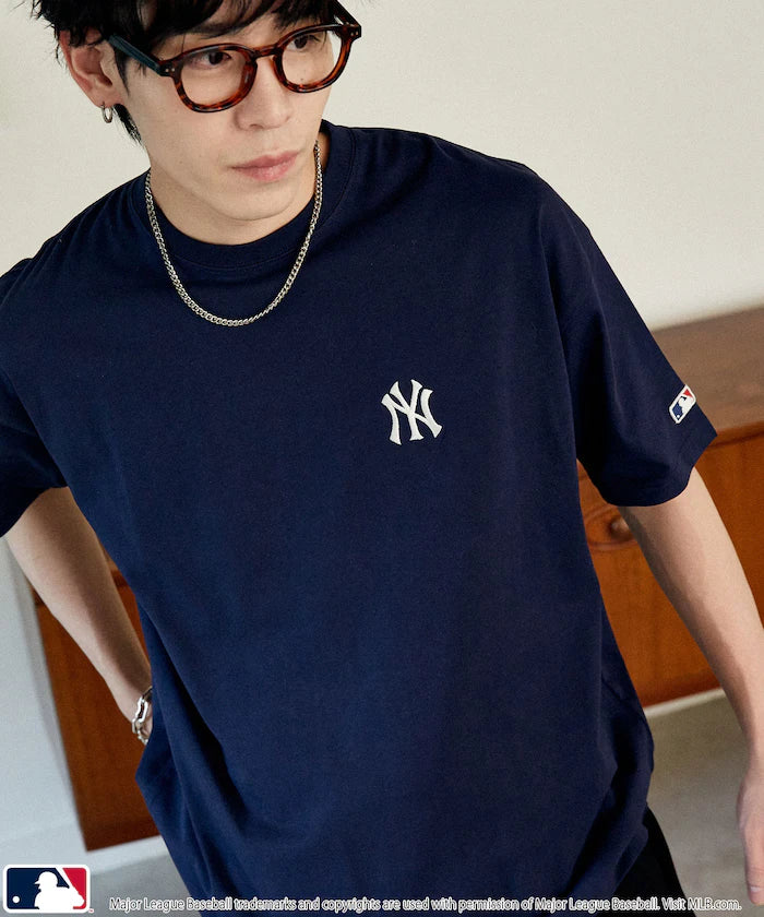 MLB Bandana Back Print T-Shirt