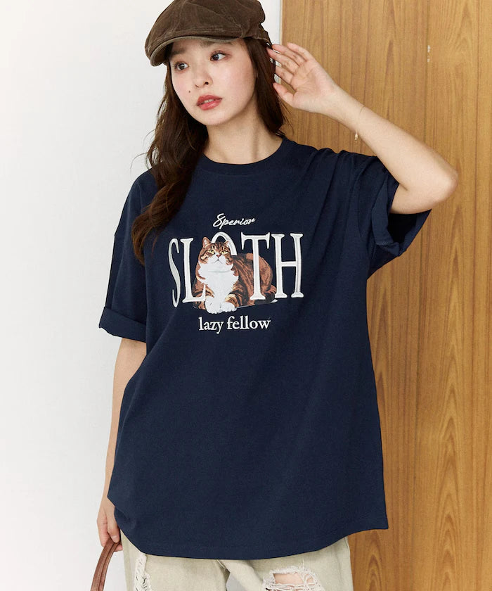 <Functional Material> SLOTH Embroidered Cat T-Shirt Limited Edition