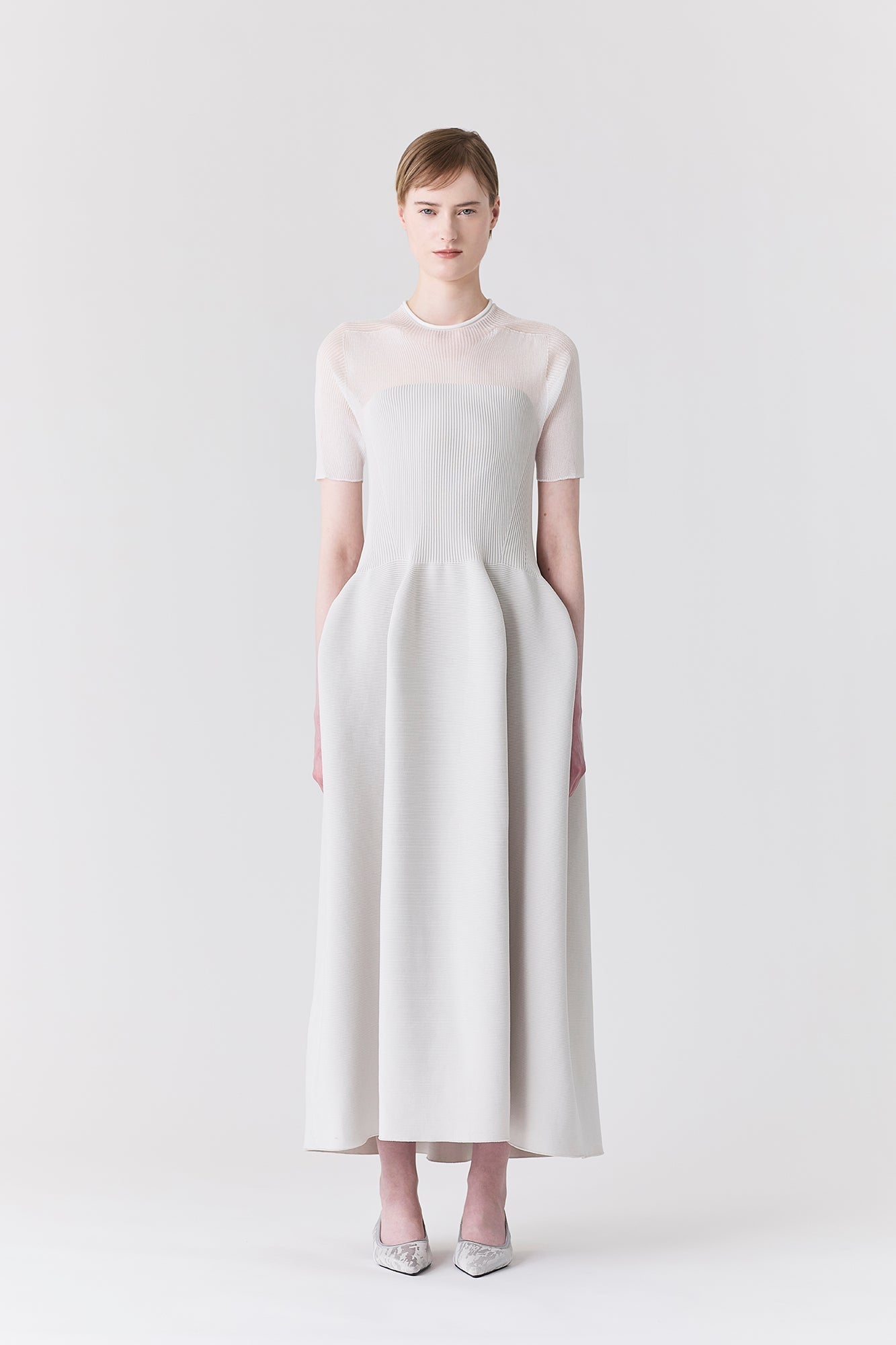 POTTERY LUCENT DECOLLETAGE SHORT SLEEVE DRESS